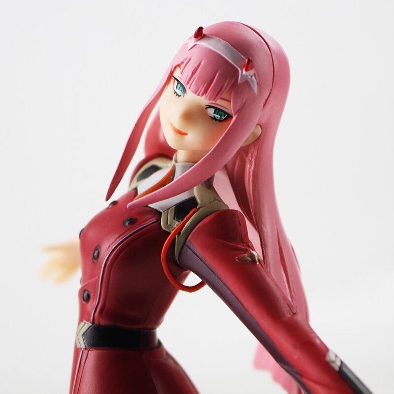 Darling in the FRANXX Figure