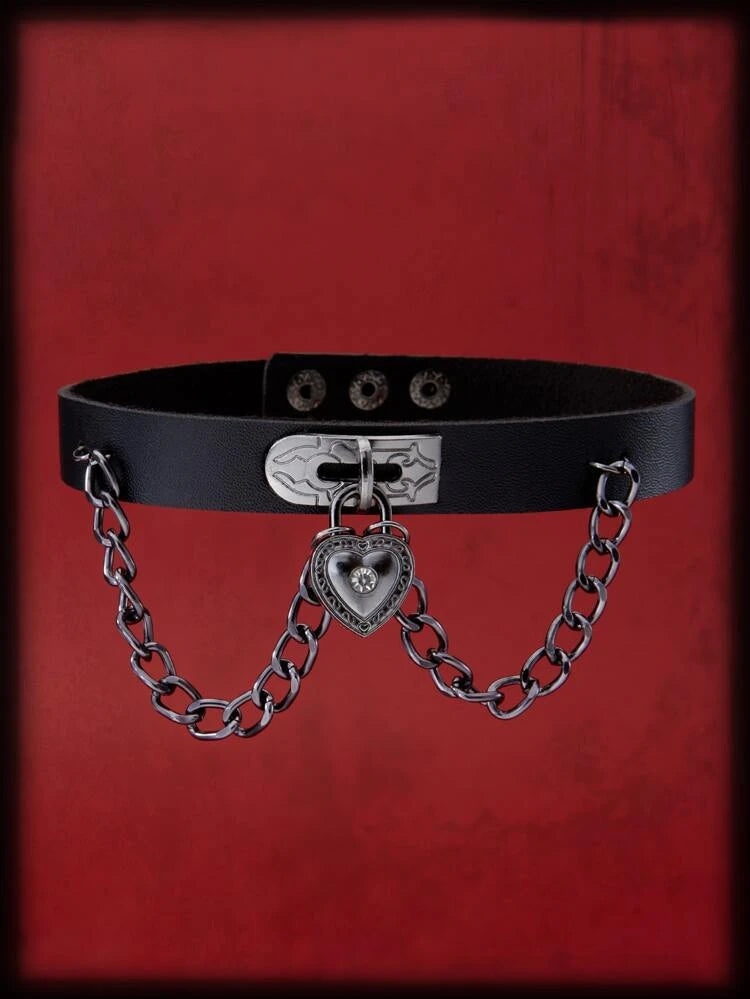 Gargantilla de cadena de corazón oscuro