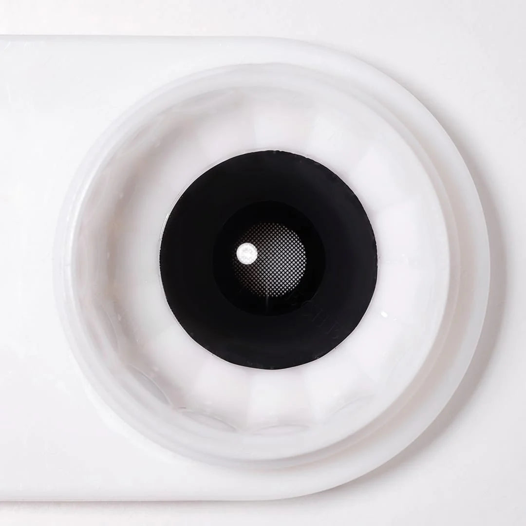 Anime: Cosplay Contact Lenses