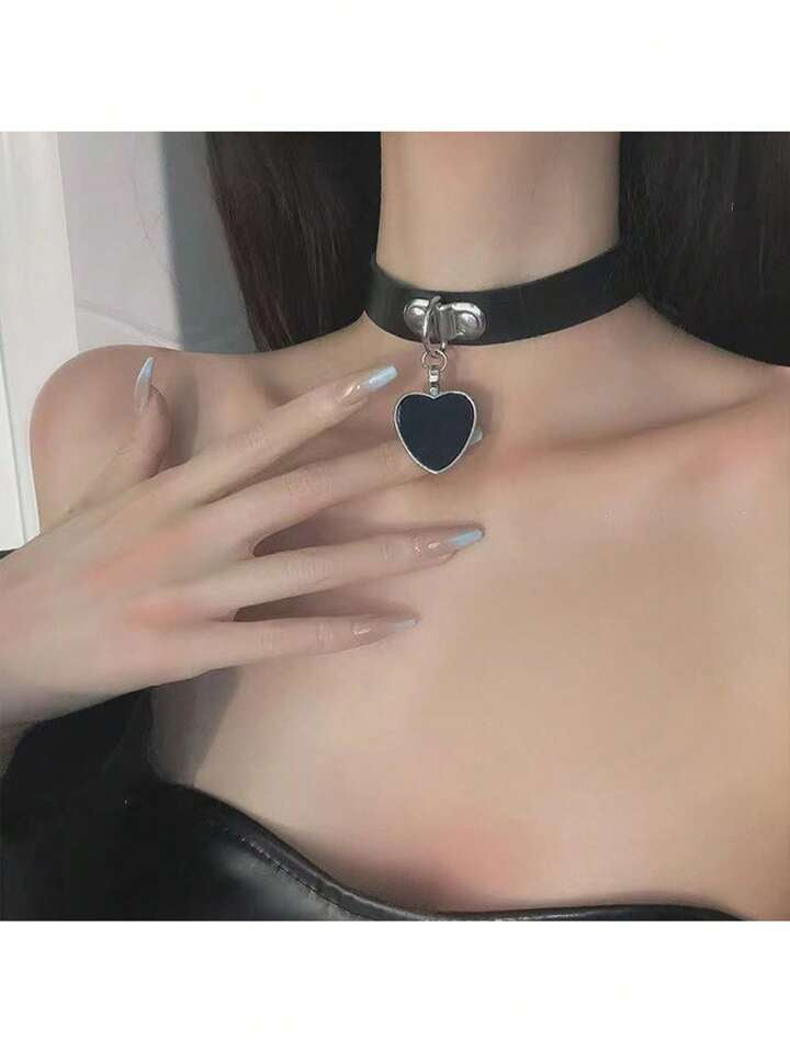 Black Heart Choker with Chain