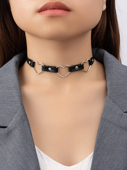 Hearts Choker