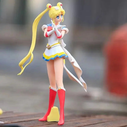 Sailor Moon Figure