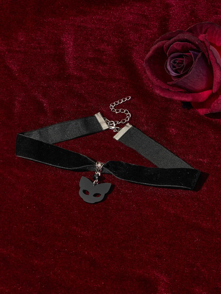 Cat Head Charm Choker