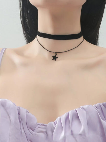 Star Charm Choker