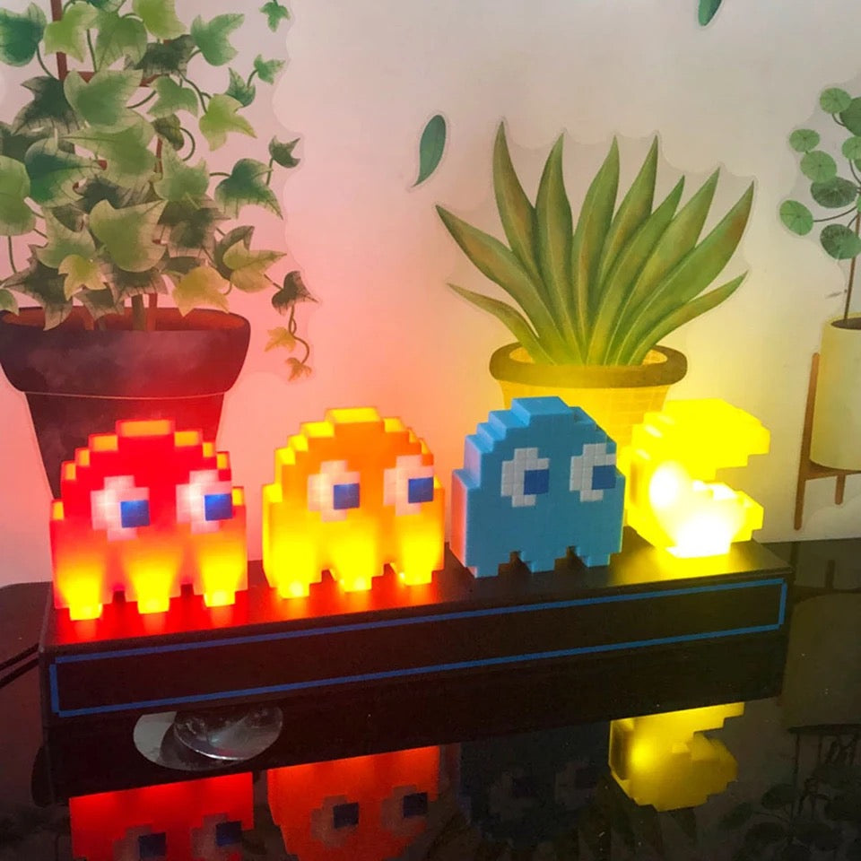 PAC-MAN Retro Gameroom Light