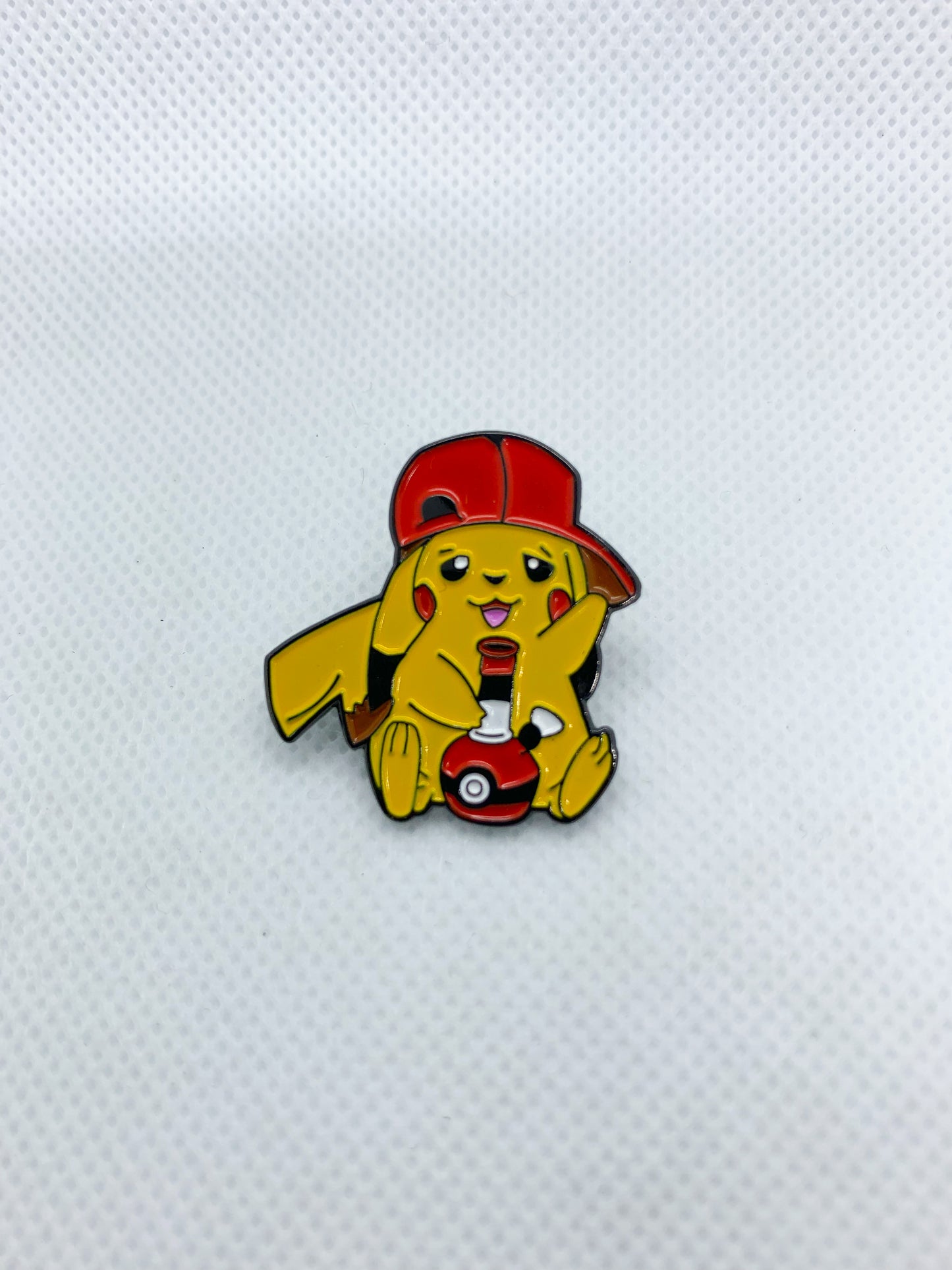 Alfileres / Broche de Pikachu