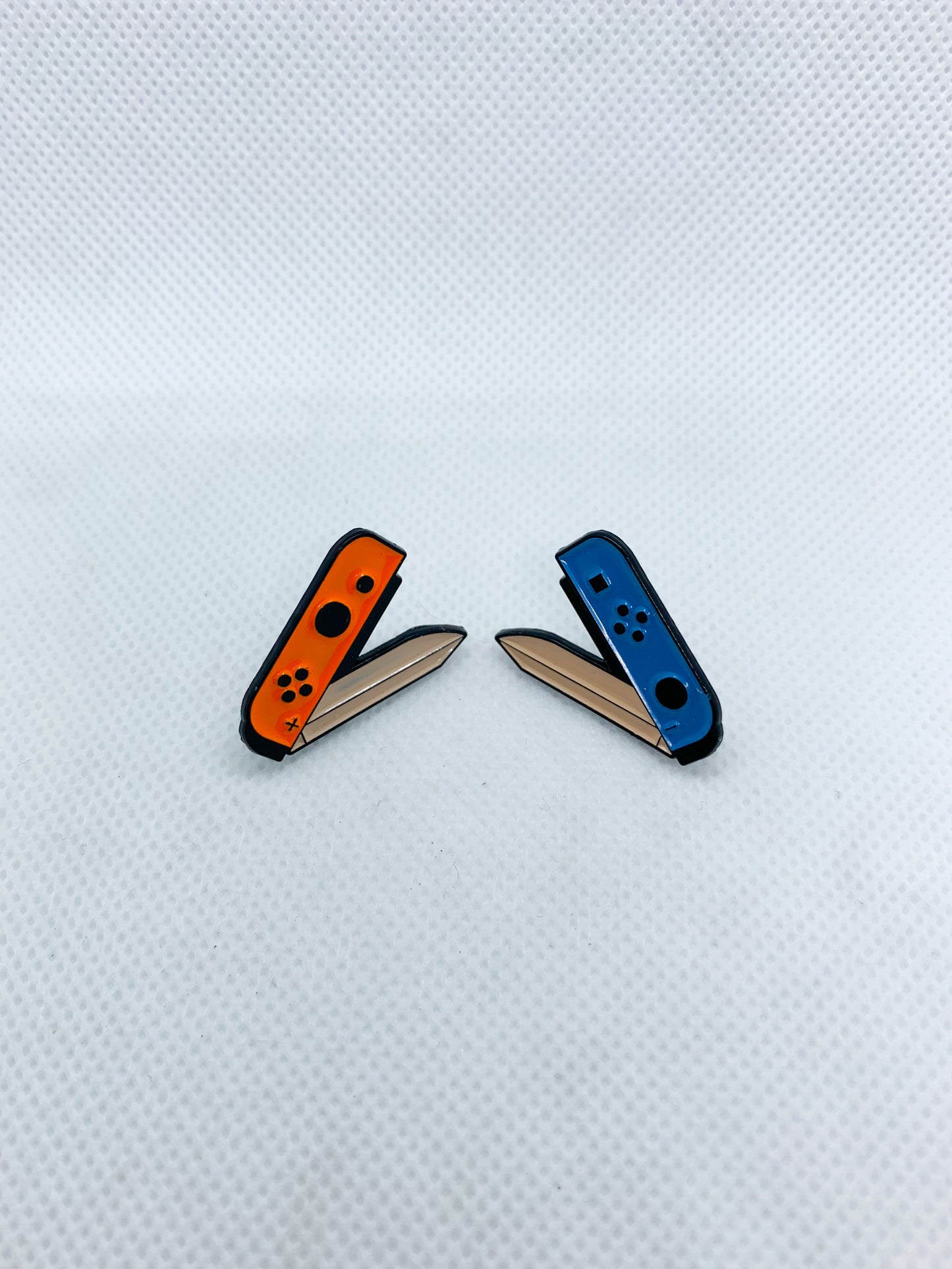 Game Pins / Brooch