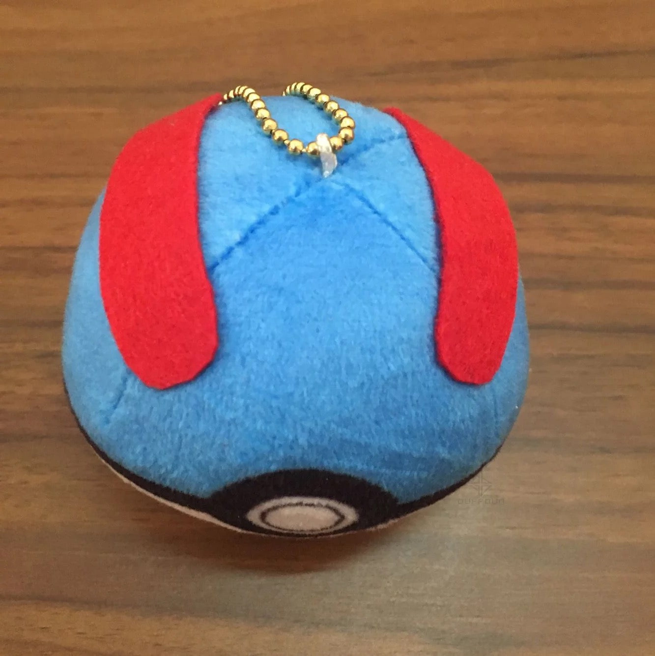 Pokémon: Pokéball Plush Keychain