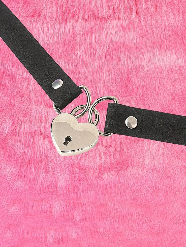 Heart Lock Choker